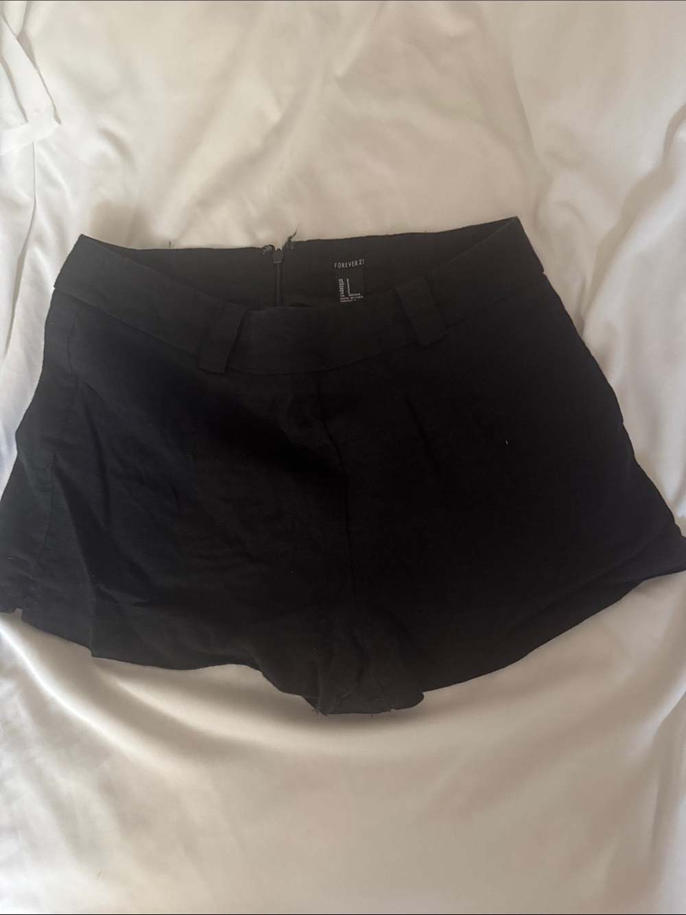 Forever 21 Black High-Waist Tailored Short shorts